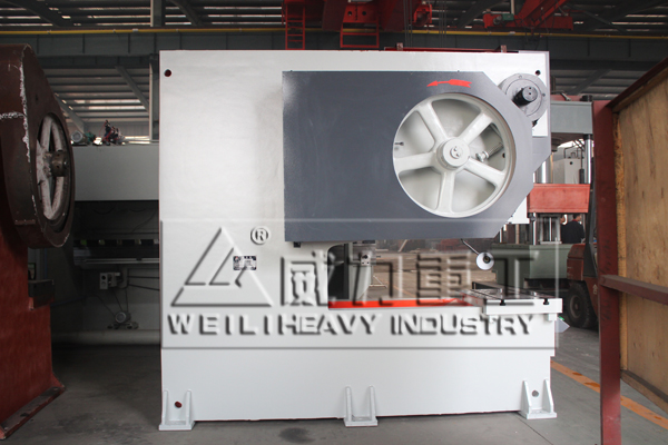 63噸深喉沖床（喉深1250mm）